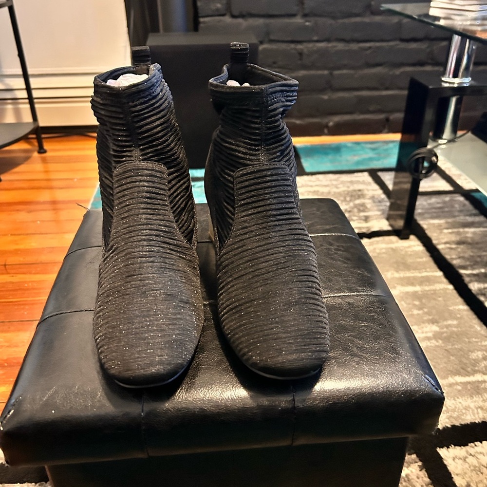 Katy Perry Collections Textured Black Ankle Booties